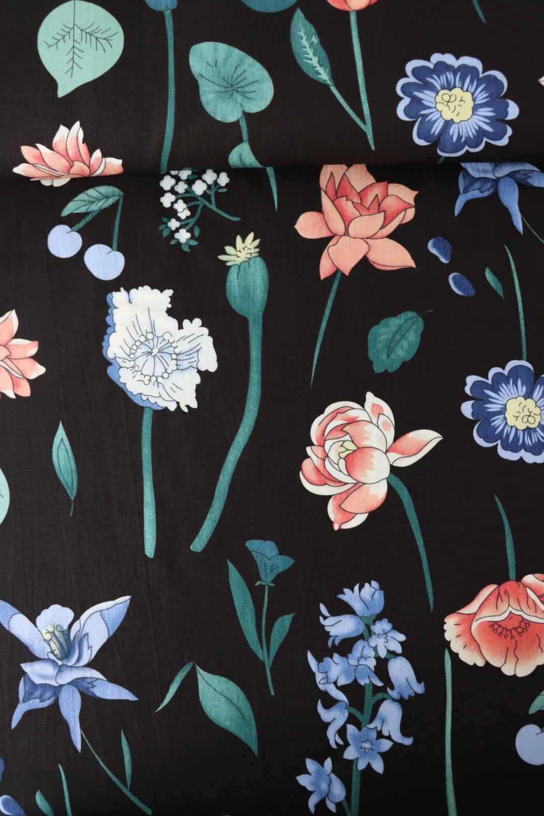 4YD PRECUT; Florist's Choice on Black Linen Cotton