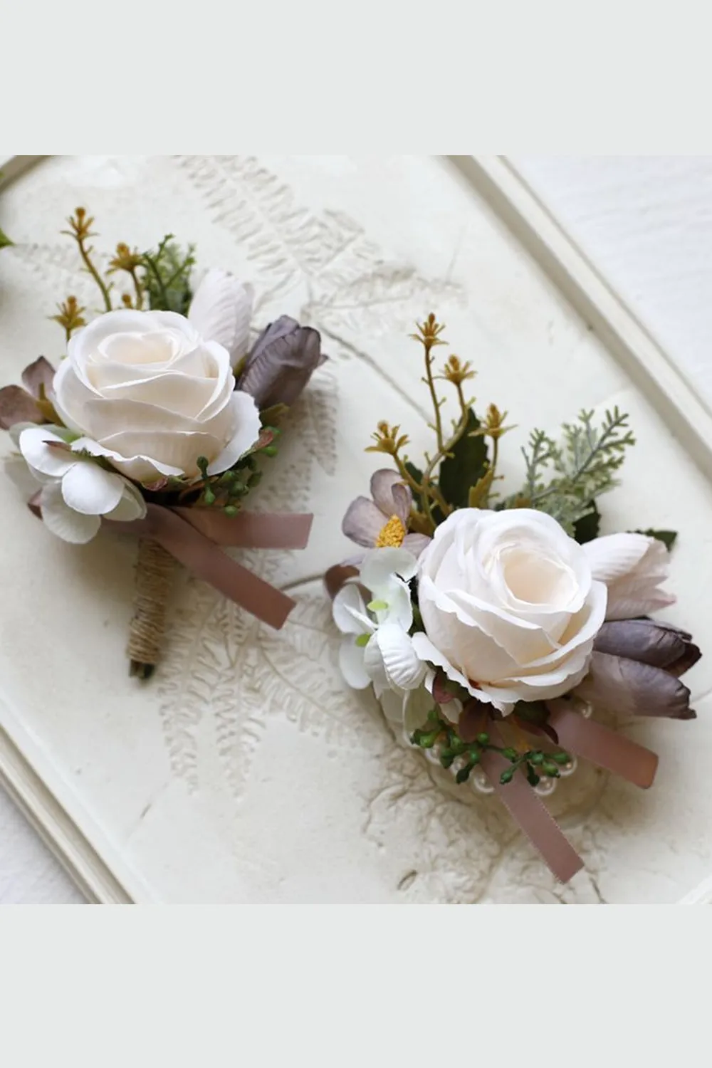 Apricot Prom Wrist Corsage and Men‘s Boutonniere For Wedding