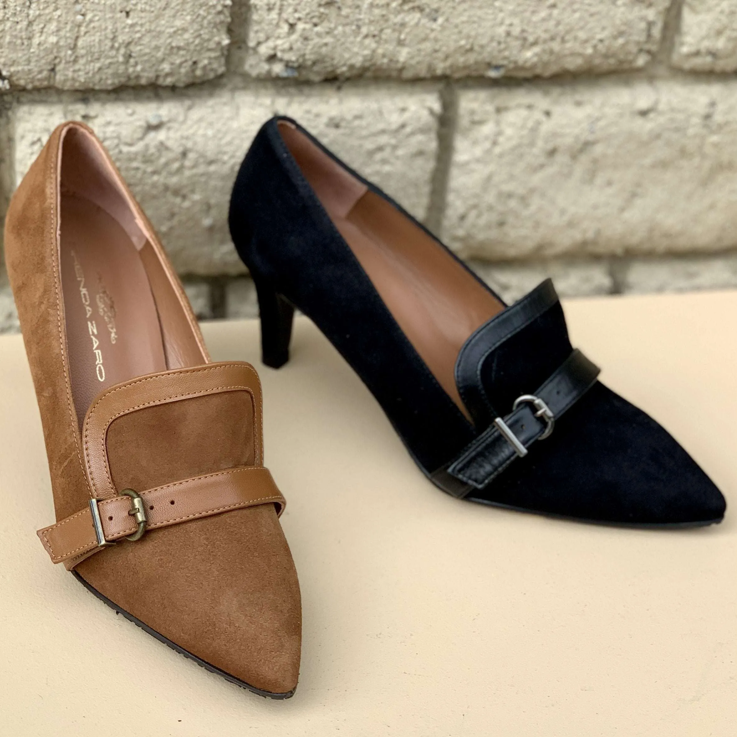 Brenda Zaro - Suede buckle pump