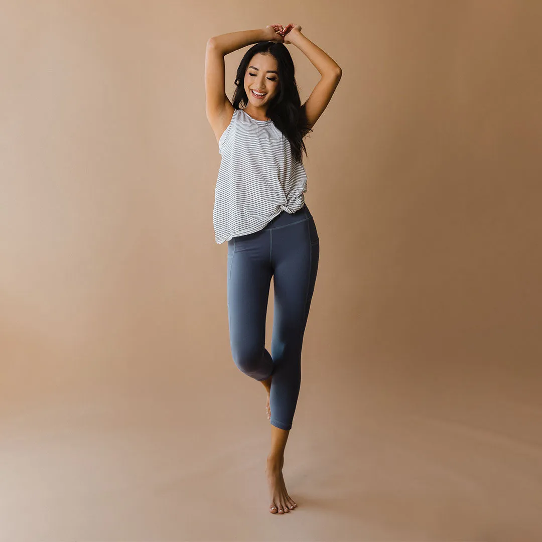 Intention Flow Capris, Indigo