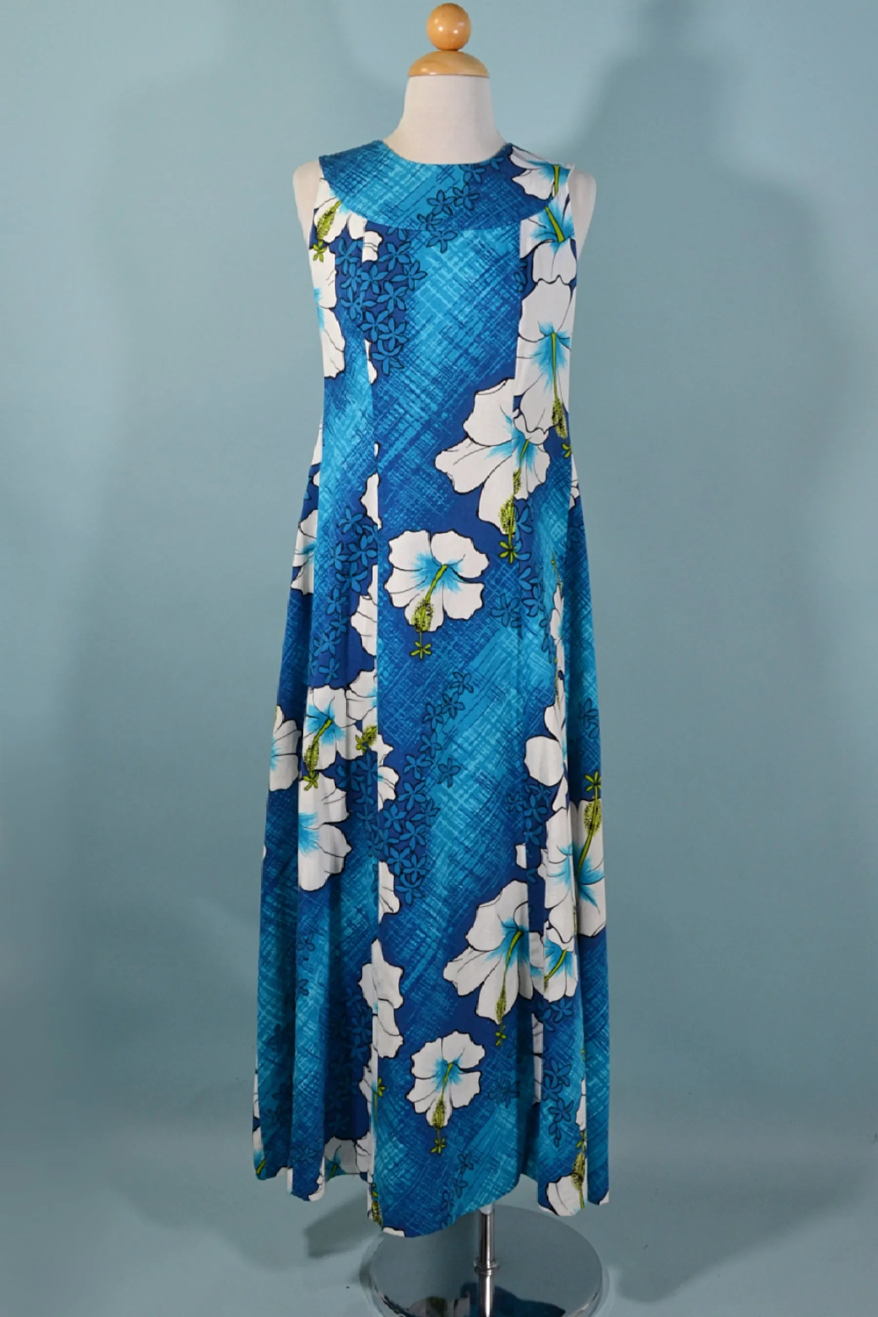 SOLD Vintage 70s 'Pennys Hawaii' Blue & White Polynesian Print Dress SZ 8