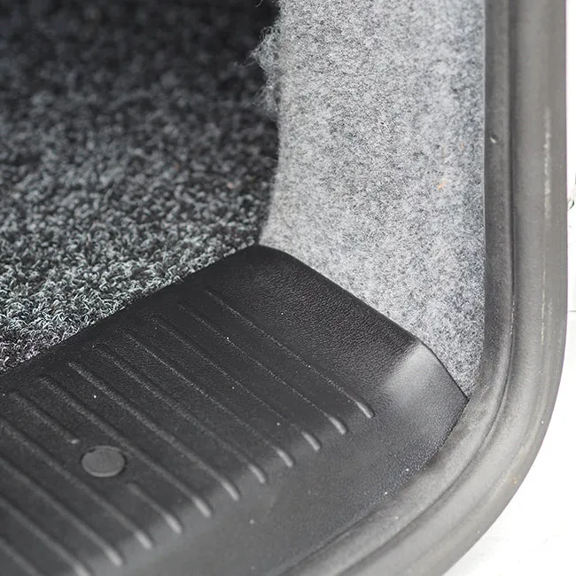 VW T5, T5.1 V2 Barndoor Rear Threshold Cover